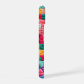Kleurrijk Patchwork Dekbedovertrek Patroon iPhone 15 Case (Rechterkant)