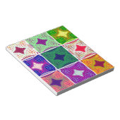 Kleurrijk schaakbord: een sterrenontwerp notitieblok (Schuin)