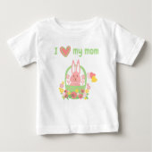 Kleurrijk Schattig konijn in een mandje Baby T-shi (Voorkant)