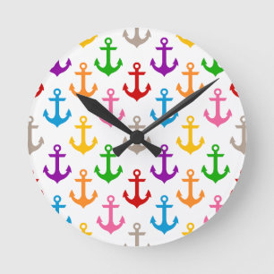 Kleurrijk scheepsankerontwerp wit ronde klok