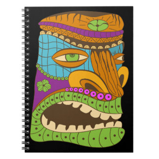 Kleurrijk Tiki-standbeeld in exotische stemming, g Notitieboek