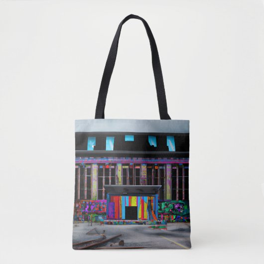 Kleurrijk Verlaten Gebouw Abstracte AI Kunst Tote Bag (Voorkant)