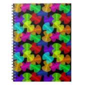 Kleurrijk vlinderpatroon op zwarte achtergrond notitieboek (Voorkant)