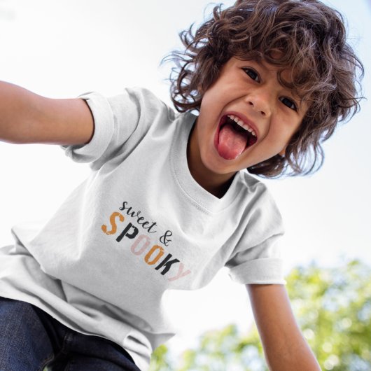 Kleurrijk zoet en woordrijk | Happy Halloween Kinder Shirts