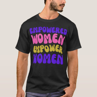 Kleurrijke 70s stijl vrouwen empowerment jongen t-shirt