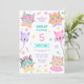 Kleurrijke A Purrfect Party Schattigee Kitty Cat V Kaart (Staand voorkant)