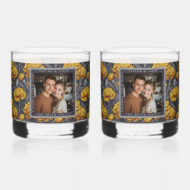 Kleurrijke aangepaste anjer thema strandbruiloft whisky glas