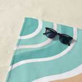 Kleurrijke abstract golvend blauw sinaasappel brui strandlaken (In situ)