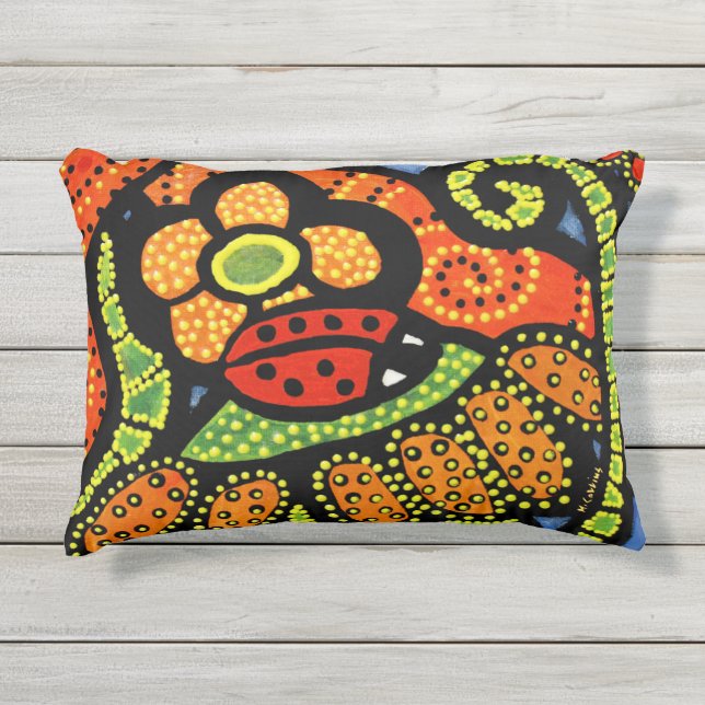 Kleurrijke Abstracte Floral Ladybug Pop Buitenkussen (Voorkant)