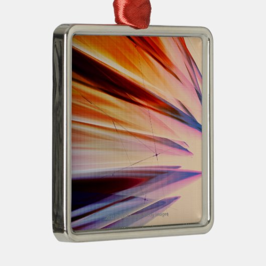 Kleurrijke abstracte objecten tegen wit metalen ornament (Rechts)