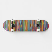 Kleurrijke abstracte strepen ontwerpen het gezicht persoonlijk skateboard (Horizontaal)
