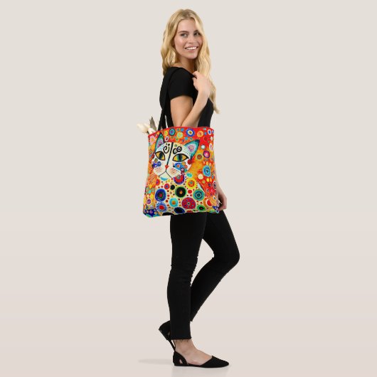 KLEURRIJKE ABSTRACTE TEKENKAT TOTE BAG (Op model)