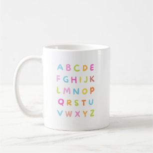 Kleurrijke alfabet typografie koffiemok