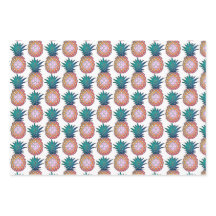 Kleurrijke anananassen