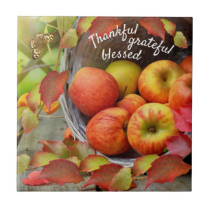 Kleurrijke Apple Basket- en Fall Leaves. Tegeltje