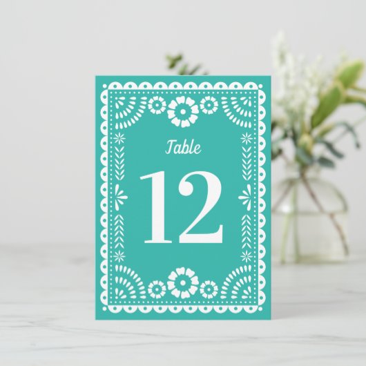 Kleurrijke Aqua Papel Picado Trouwtafel nummer Kaart (Staand voorkant)
