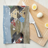 Kleurrijke architectuur van de stad Narsaq, Theedoek (Quarter Fold)