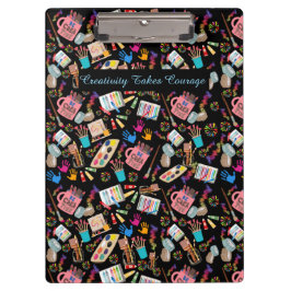 Kleurrijke Art Supplies Creatief patroon voor Kuns Klembord