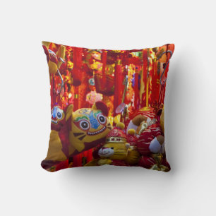 Kleurrijke artikelen te koop in een winkel in Hong Kussen