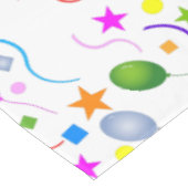 Kleurrijke ballonnen en streamers op WHITE Tafelkleed (Gekanteld)