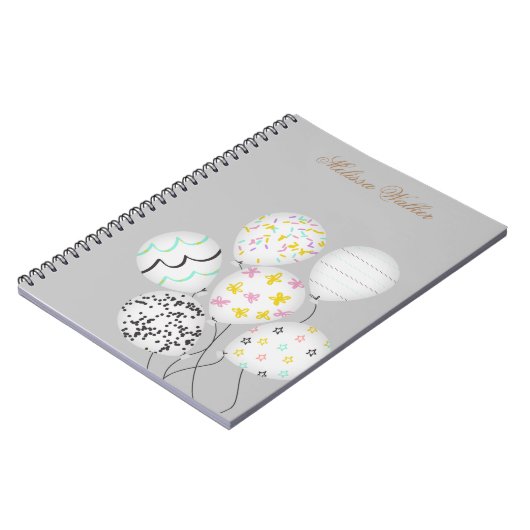 kleurrijke ballonnen schatmonogram notitieboek (Linkerzijde)