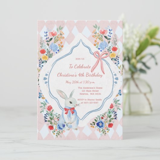 Kleurrijke betoverde Alice in Wonderland verjaarda Kaart (Staand voorkant)