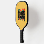 Kleurrijke Bits Bold Black Geschiedenis Maand Pickleball Paddle (Links)