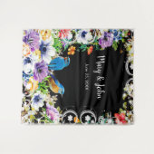 Kleurrijke blauwe vogels en botanische foto achter wandkleed (Voorkant (horizontaal))