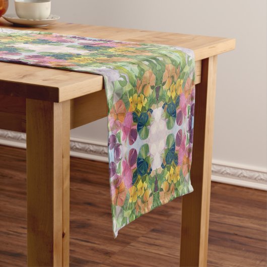 Kleurrijke bloemblaadjes Waterverf Patroon Schilde Korte Tafelloper (Voorbeeld)