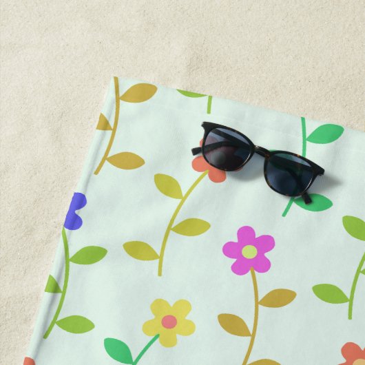 Kleurrijke bloemen, bloemmotief, groen, boho strandlaken (In situ)