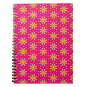 Kleurrijke bloemen cirkel vormen notitieboek