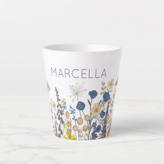 Kleurrijke bloemen en vlinders Custom Name Latte Mok (Voorkant)