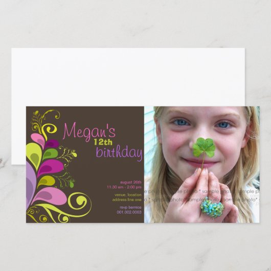 Kleurrijke bloemige bladeren verjaardagsuitnodigin (Voorkant / Achterkant)