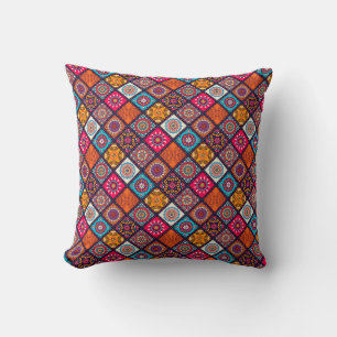 kleurrijke boho - stijl kussen