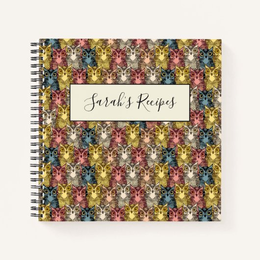 Kleurrijke Boho Woodland Uil Patroon Notitieboek (Voorkant)