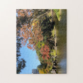 Kleurrijke bomen in Japanse tuin Legpuzzel (Verticaal)