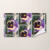 kleurrijke bron Pansy Bad Handdoek (Handdoek)