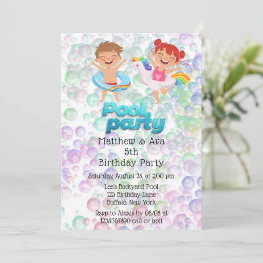 Kleurrijke Bubbels Pool Party Verjaardagsfeest Twe Kaart (Staand voorkant)