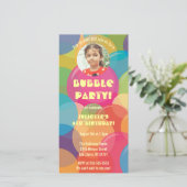 Kleurrijke Bubble Party Foto Digitale Uitnodiging (Staand voorkant)