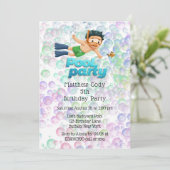 Kleurrijke Bubbles Pool Party Verjaardagsfeest Kaart (Staand voorkant)