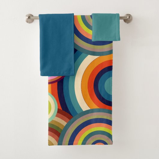 Kleurrijke Bullseyes Bad Handdoek (Insitu)