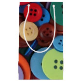 Kleurrijke Buttonnen Klein Cadeauzakje (Voorkant)