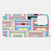 Kleurrijke cassettes, roze achtergrondpatroon. Case-Mate iPhone case (Achterkant (horizontaal))