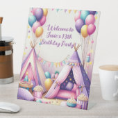Kleurrijke Charming Teepee Verjaardag Sleepover Pa Reclamebord Met Voetstuk (Insitu)
