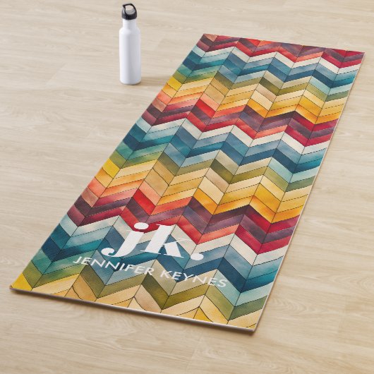 Kleurrijke Chevron Monogram Regenboog Yogamat (In situ)