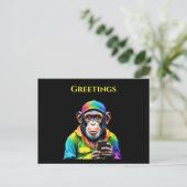 Kleurrijke Chimpansee met een Phone-Funny- Briefkaart (Staand voorkant)