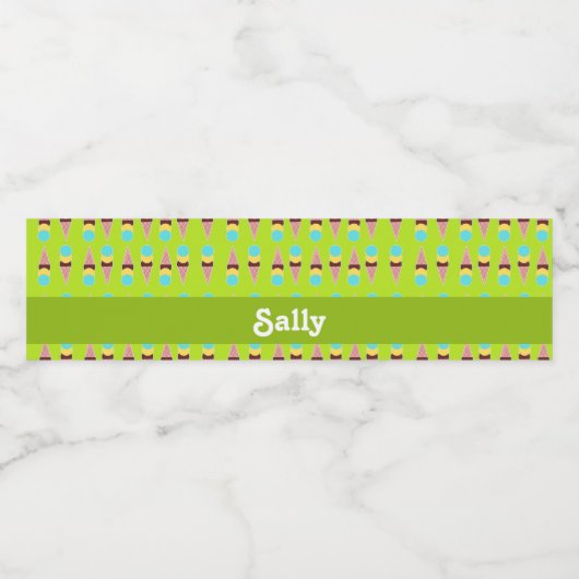 Kleurrijke consumptie-ijs op groen waterfles etiket (Enkel label)