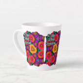 Kleurrijke Daisy Bouquet Patroon Latte Mok (Linkerhoek)