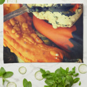 Kleurrijke decoratieve bronnen sluiten Herfst dich Theedoek (Gevouwen)