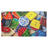 Kleurrijke decoratieve Buttonnen Kussensloop (Voorkant-Links)